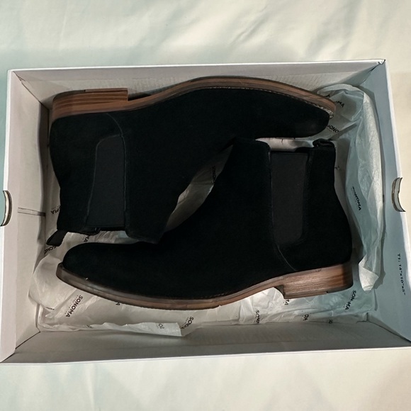 MENS Sonoma Christopher Chelsea Boot - Picture 2 of 9